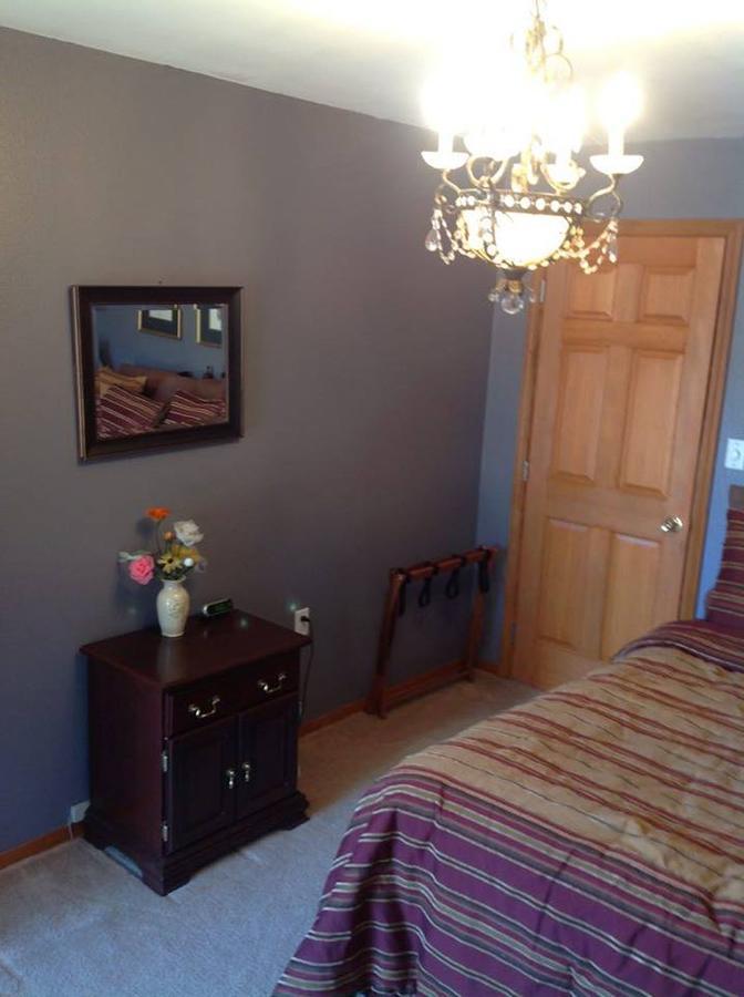 A Hyde Away Inn B&B Ток Экстерьер фото